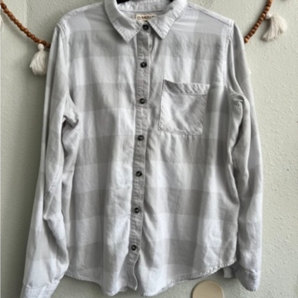 William Rast Gray Plaid Long-Sleeve Button-Down Shirt